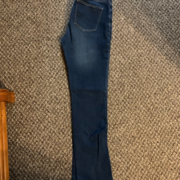 Women’s Ralph Lauren jeans! Size 10 Like new ! Worn twice - Picture 2 of 3